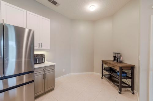 10691 Waterway Ln, Fort Pierce FL  34987-1910 exterior