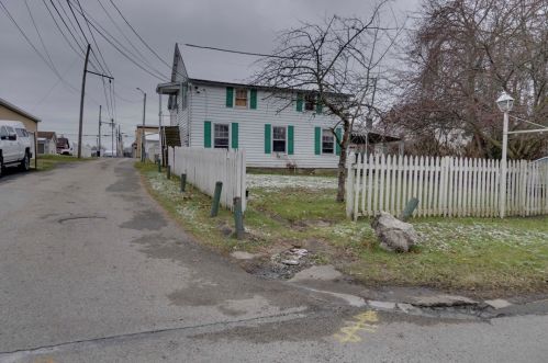 103 Greene St, Fairdale, PA 15320-1211