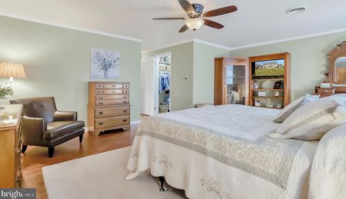 6383 Molly Pitcher Hwy, Lees Cross Roads PA  17257-9373 exterior