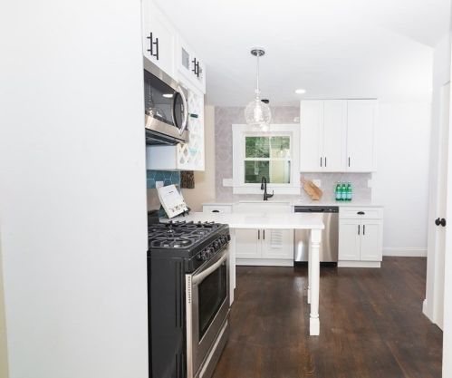 12 Maine Ave, Natick MA  01760-2219 exterior