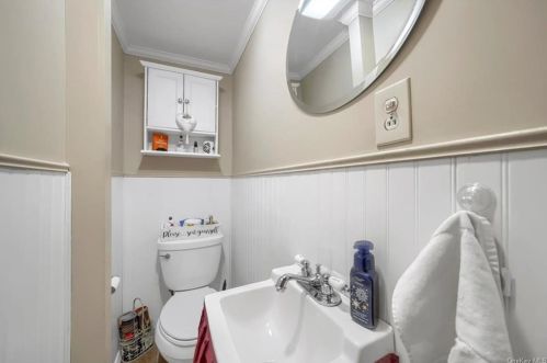 318 Summit Ave, Mount Vernon NY  10552-3004 exterior