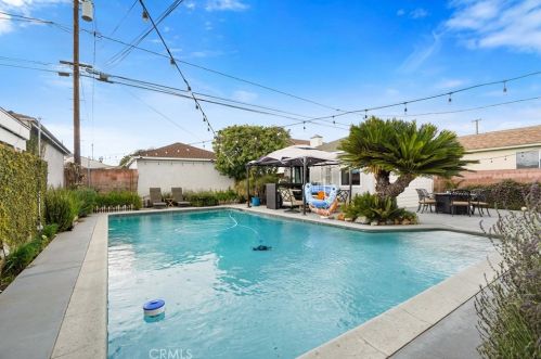 5023 Faust Ave, Lakewood CA  90713-1922 exterior