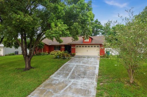 6372 Freeport Dr, Brooksville, FL 34608-1022