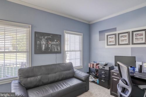 411 Mannering Dr, Dover DE  19901-5409 exterior