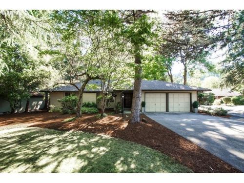 6045 Glenbrook Rd, Beaverton, OR 97007-3583