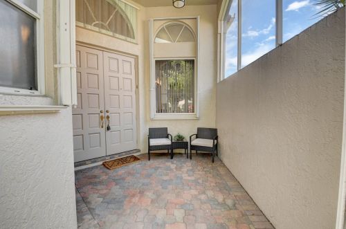 6120 Evian Pl, Boynton Beach, FL 33437-4905