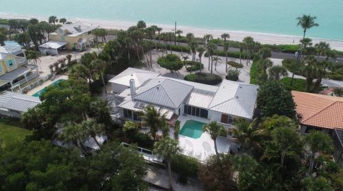 3298 Casey Key Rd, Nokomis, FL 34275-3392