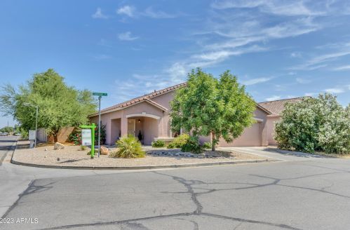 1938 Lipizzan Dr, San Tan Valley, AZ 85140-5201
