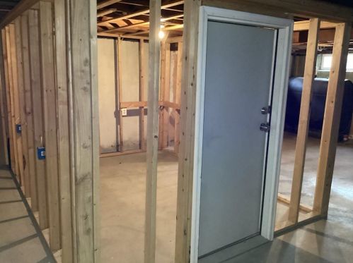 400 England St, Cumberland RI  02864-7211 exterior