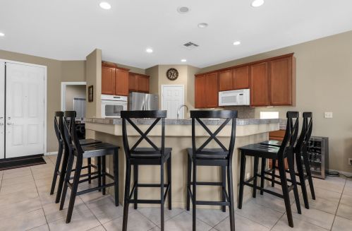 106 Clearwater Way, Rancho Mirage CA  92270-1754 exterior