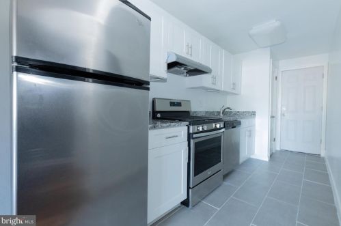 2316 Pitts Pl, Washington DC 20020-4923 exterior