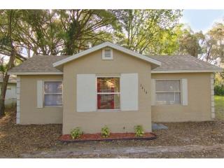1414 Warwick Pl, Orlando, FL 32806-2462