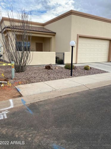 709 Taylors Trl, Sierra Vista, AZ 85635-8249