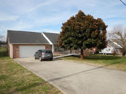 110 Eaglecrest Dr, Eagleville, TN 37060-4200
