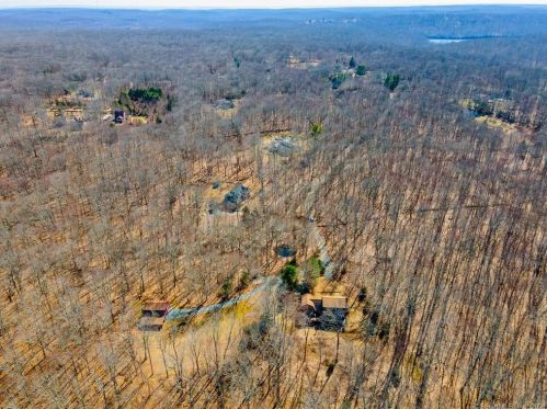 34 Cedar Hill Ln, Colchester CT  06420-4007 exterior