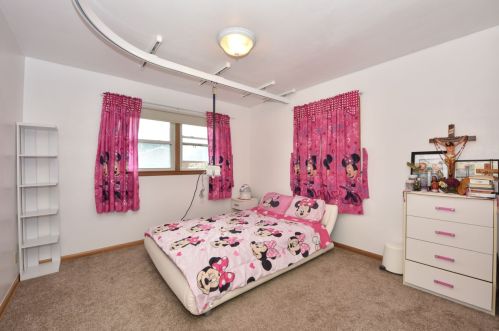 6520 Bottsford Ave, Milwaukee WI 53220-3446 exterior