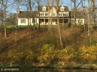 32 Trickling Run Dr, Hedgesville, WV 25427-3293
