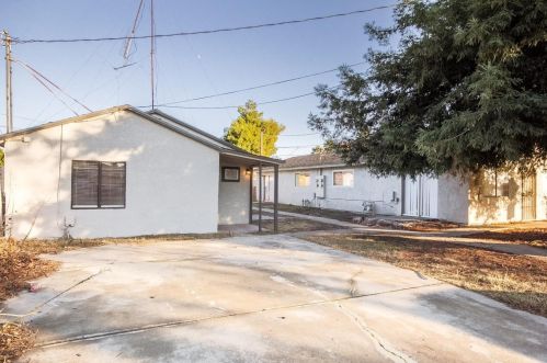 6942 Center St, Winton CA  95388-9395 exterior