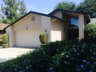 9313 Bamborough Ct, Bakersfield, CA 93311-1810