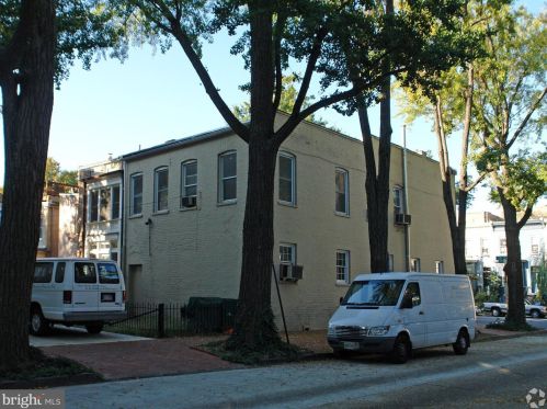 1819 15th St, Washington, DC 20009-3901