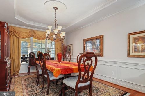 15609 Ryder Cup Dr, Haymarket VA  20169-6160 exterior