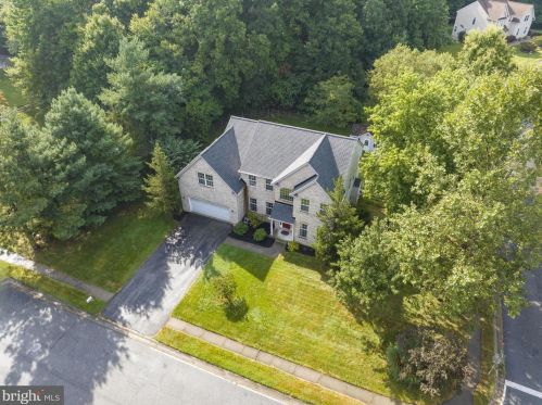 11 Rose Hill Dr, Bear, DE 19701-2397