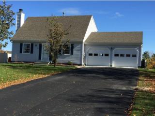 279 Isham Cir, Saint George, VT 05495-2032