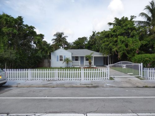 3709 Flagler Dr, West Palm Beach, FL 33407-4421
