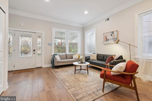 5010 Hazel Ave, Philadelphia PA  19143-1622 exterior