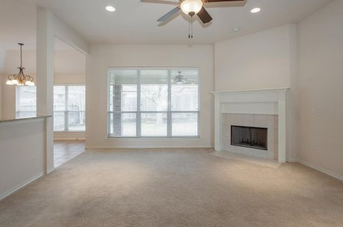 5424 Shasta Ridge Ct, Fort Worth TX  76123-2827 exterior