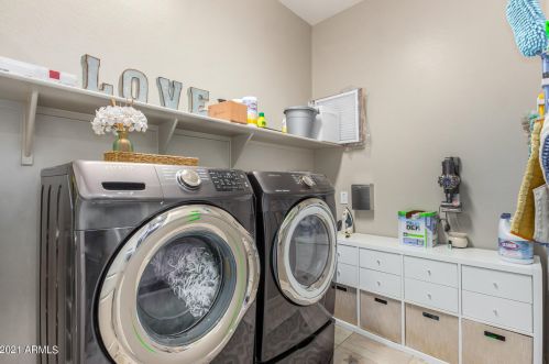 5029 Tatum Ln, Gilbert AZ  85298-0356 exterior