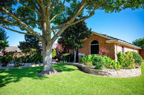 1607 Stonecrest Trl, St Paul TX 75098-7756 exterior