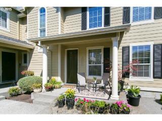 11602 Grosbeak Ter, Beaverton, OR 97007-6541