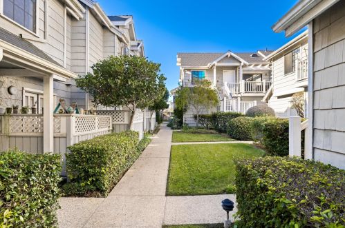 508 Islay St, Santa Barbara, CA 93101-1041