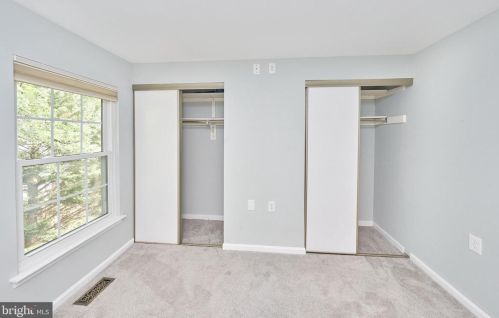 6117 Quiet Pond Ct, Springfield VA  22015-3724 exterior