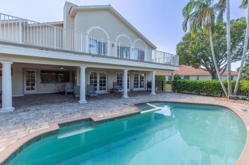 2022 Sunderland Ave, West Palm Beach FL  33414-7715 exterior