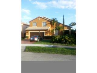 16170 72nd Ter, Miami, FL 33193-2941