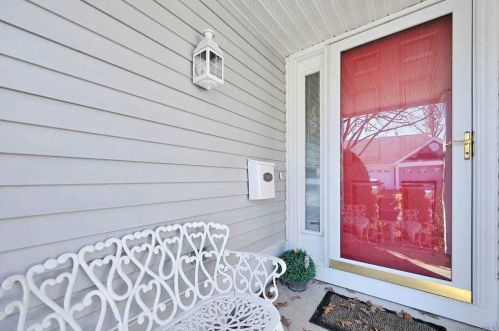 19 Brookville Ct, Panamoka, NY 11961-1638