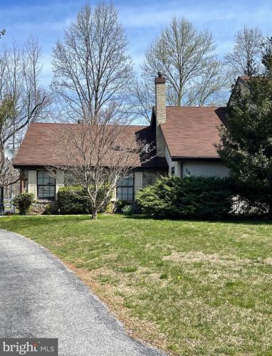 39 Turnberry Dr, Dover, DE 19904-2346