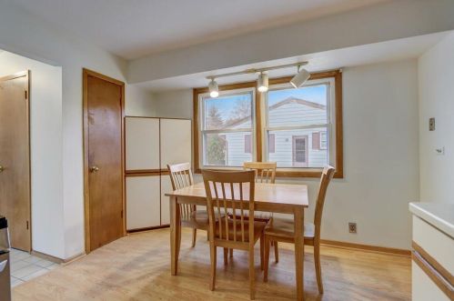 3854 94, Milwaukee WI 53222-2512 exterior