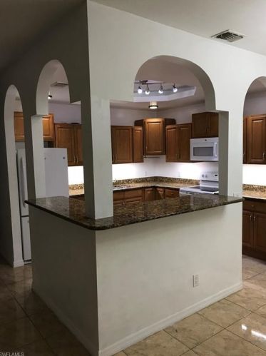 2341 55th Ter, Naples, FL 34116-5620