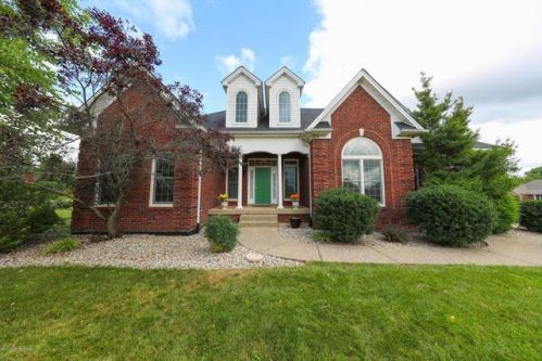 96 Plantation Dr, Shelbyville, KY 40065-8300