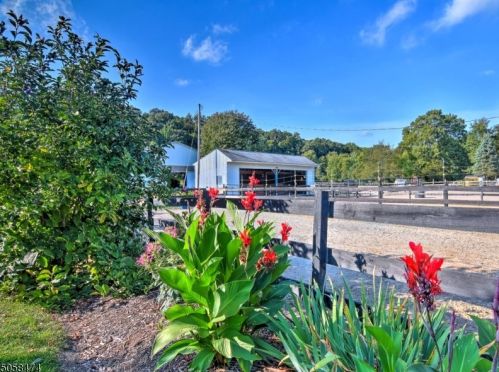 909 Greenville Rd, Wantage NJ  07461-3614 exterior