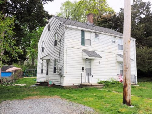 78 Dupont Pl, Bridgeport CT  06610-1402 exterior