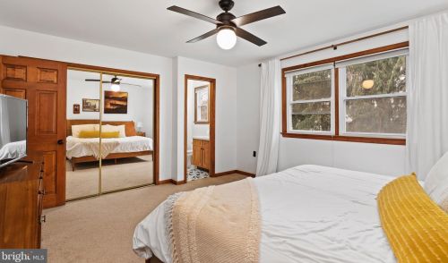 63 Fairway Dr, Camp Hill PA  17011-2065 exterior