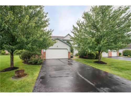 1449 Yorktown Dr, Lawrence, PA 15055-1038