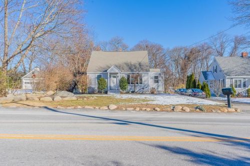 427 Greenville Ave, Providence, RI 02919-2500