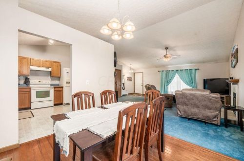 704 Osborn Dr, Pataskala OH  43062-7444 exterior