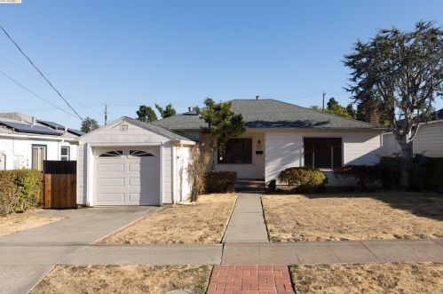 5708 Fresno Ave, Richmond, CA 94804-5642