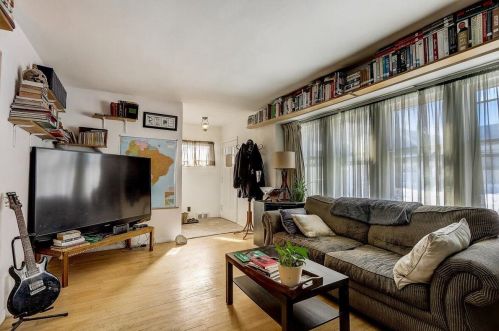 526 45, Milwaukee WI 53208-3604 exterior